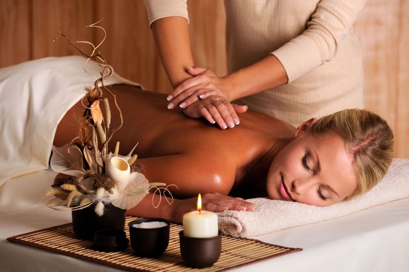 Need a Relaxing Massage, Get the Best in Chicago